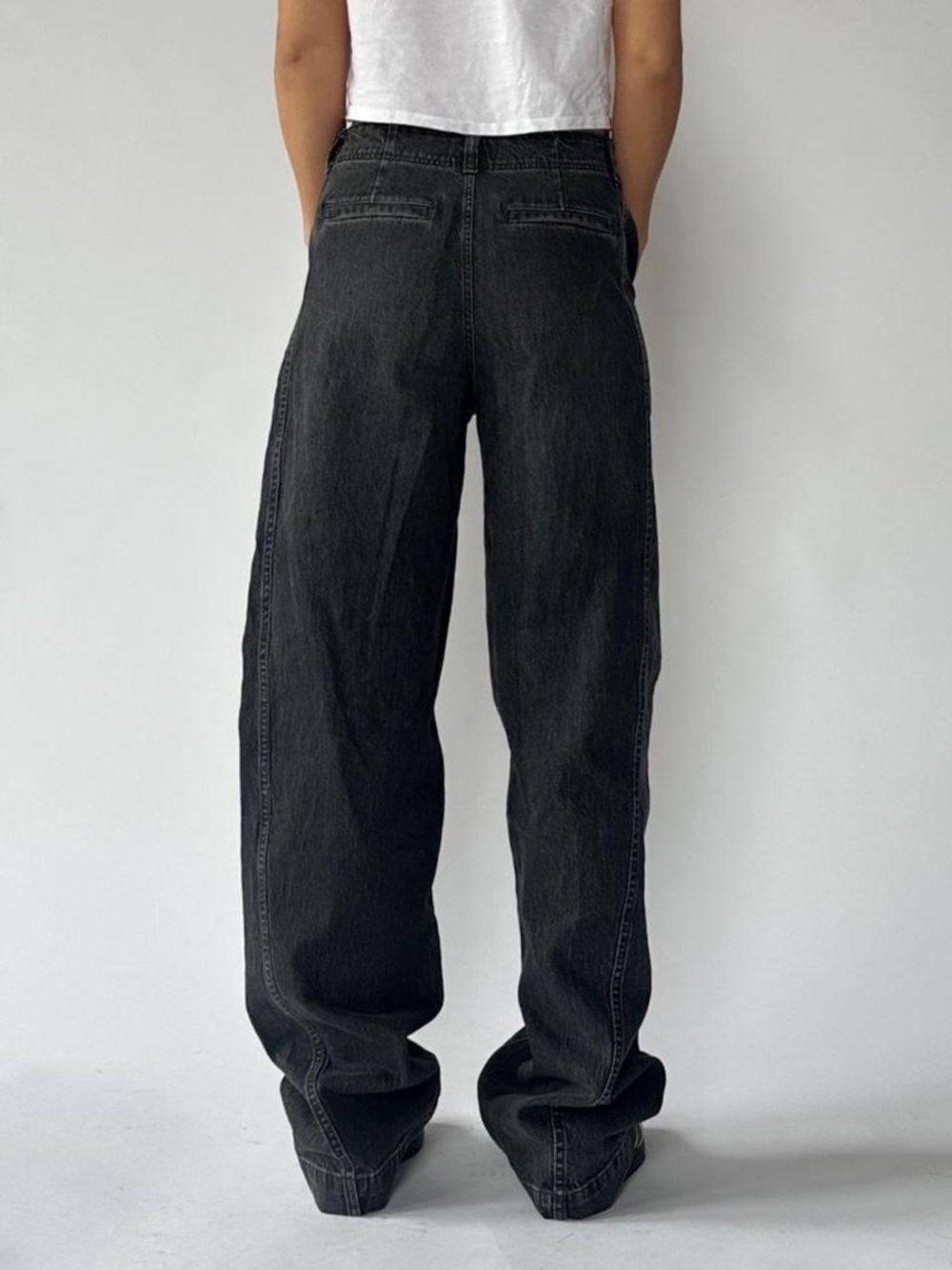 MADEWELL tapered Charcoal Denim Jeans - Picture 2 of 3